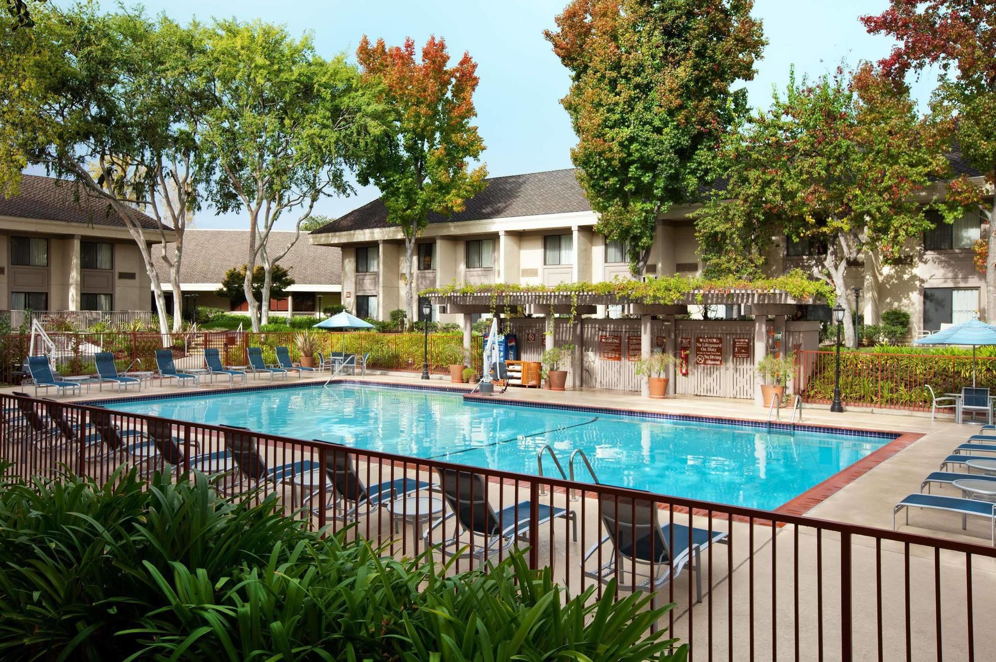 Hotel Mathilda Sunnyvale Eksteriør bilde